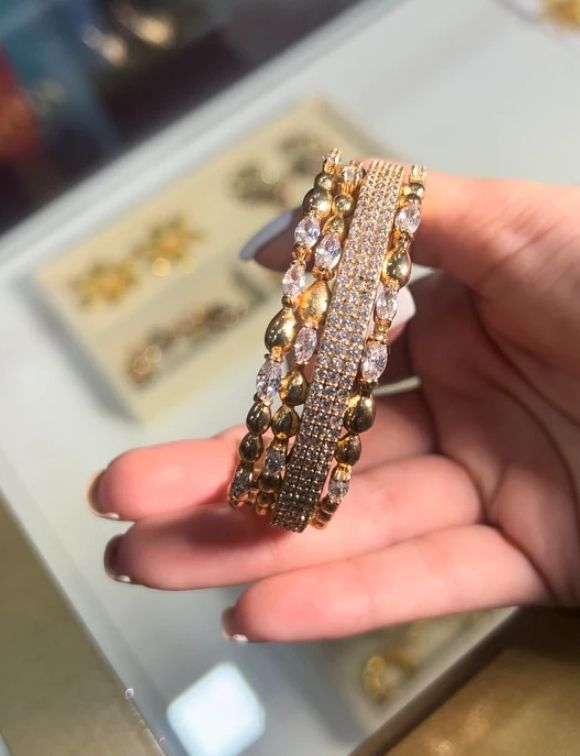 Bracelet