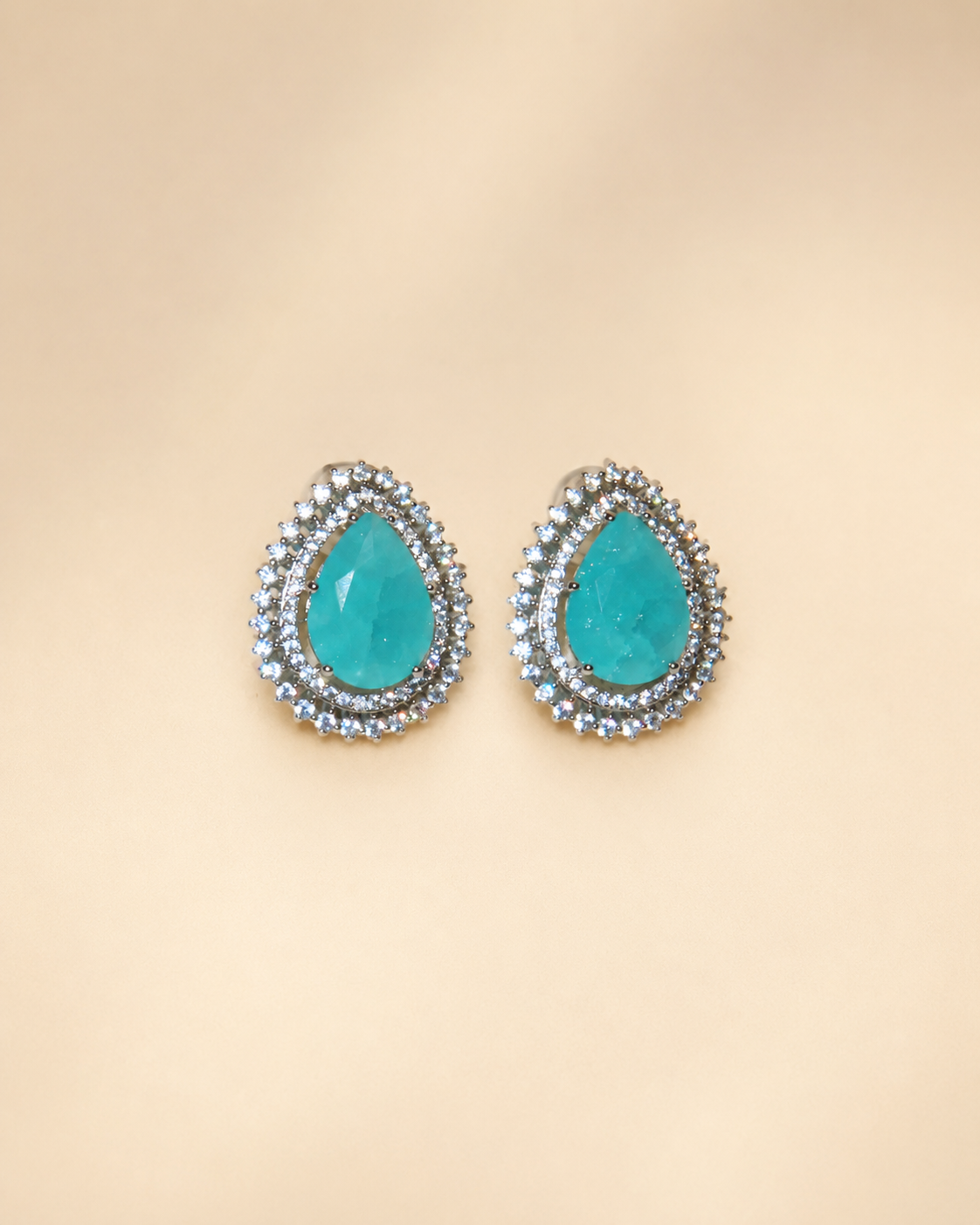 Aretes 1040