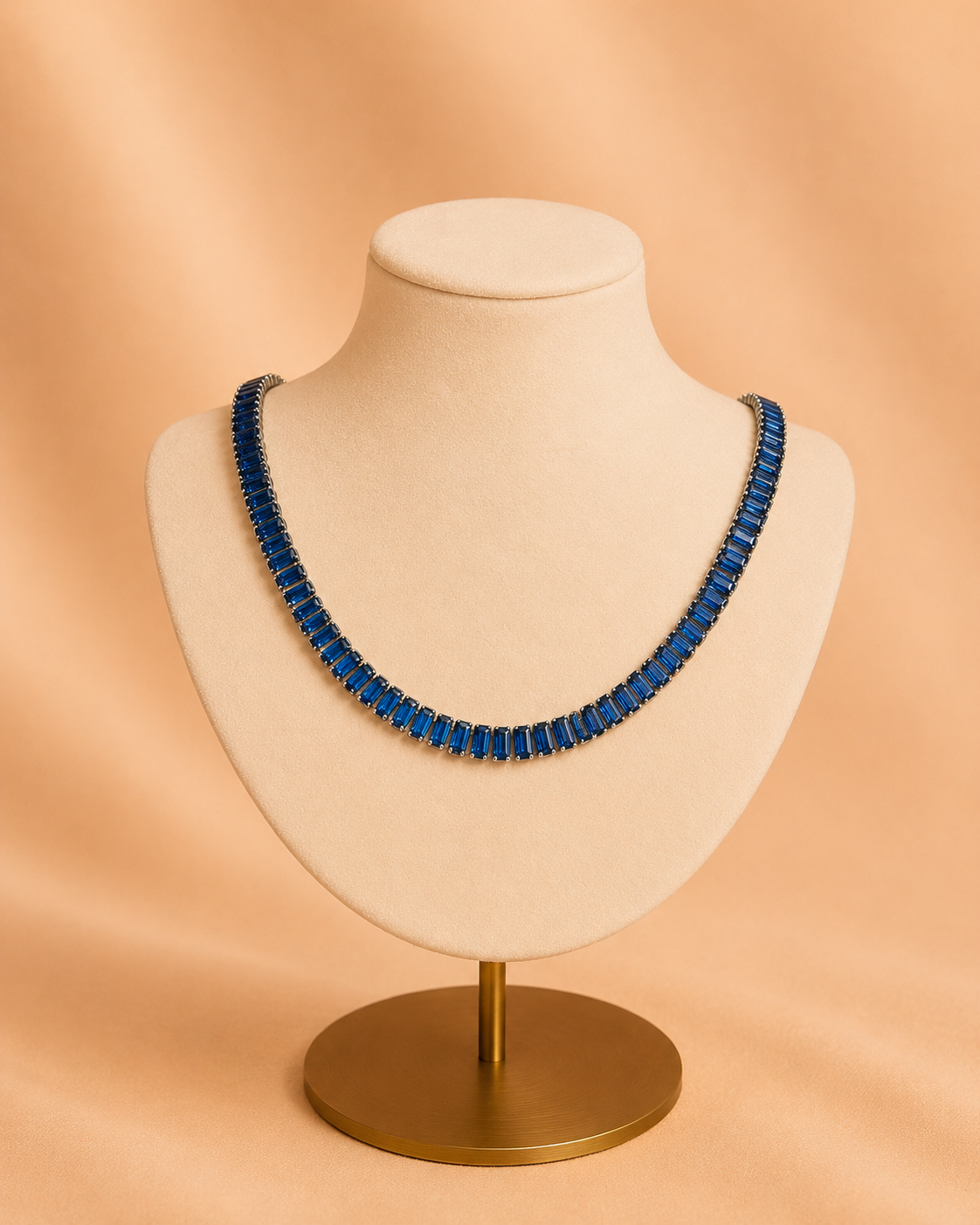 Collar 1018
